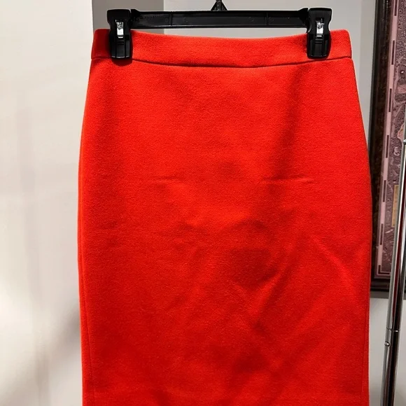 J Crew 2 Pencil Skirt in Double-Serge Wool - Picture 1 of 5